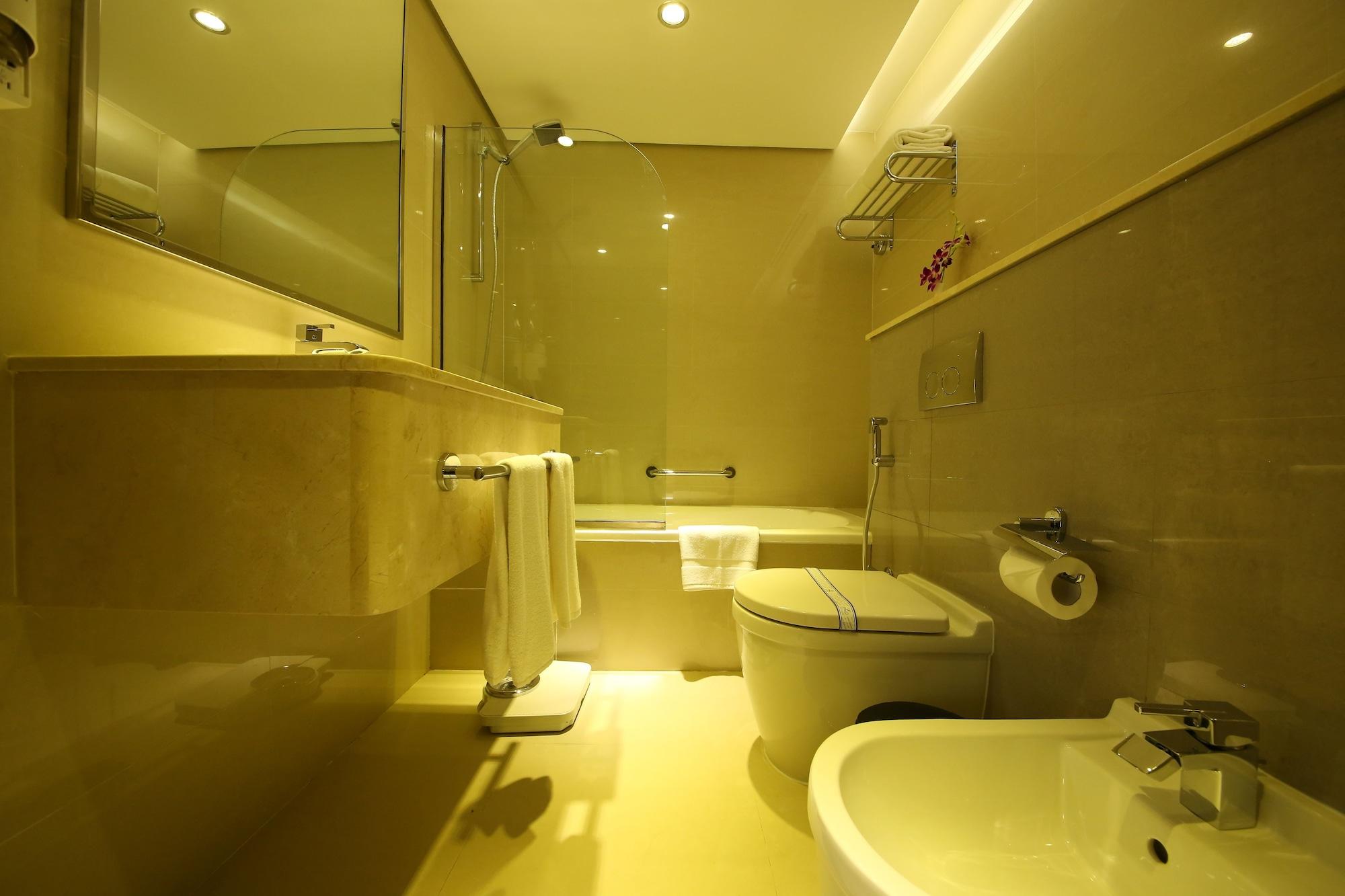 Lavender Deira Hotell