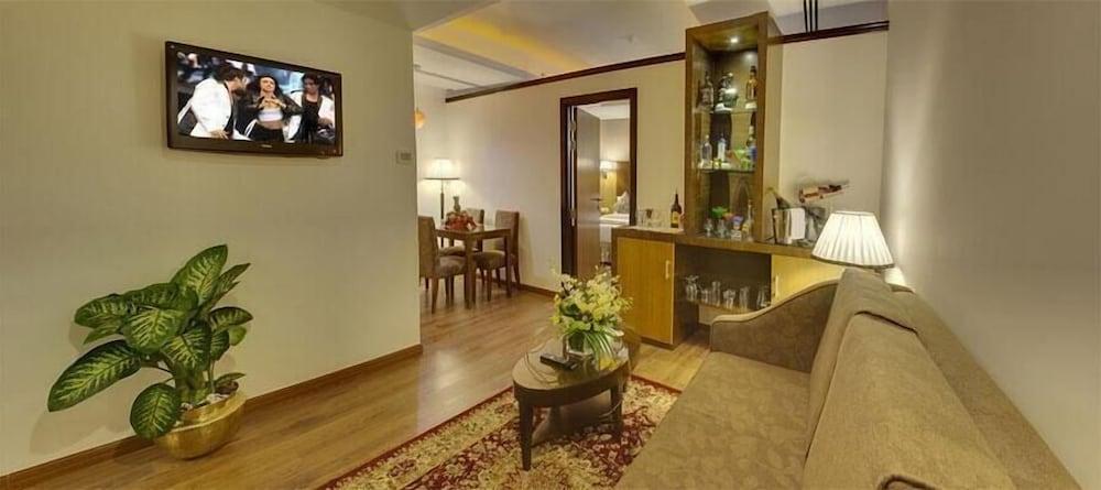 Hotell Fortune Pearl Dubai