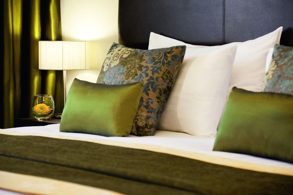 Mövenpick Al Mamzar Aparthotel Dubai
