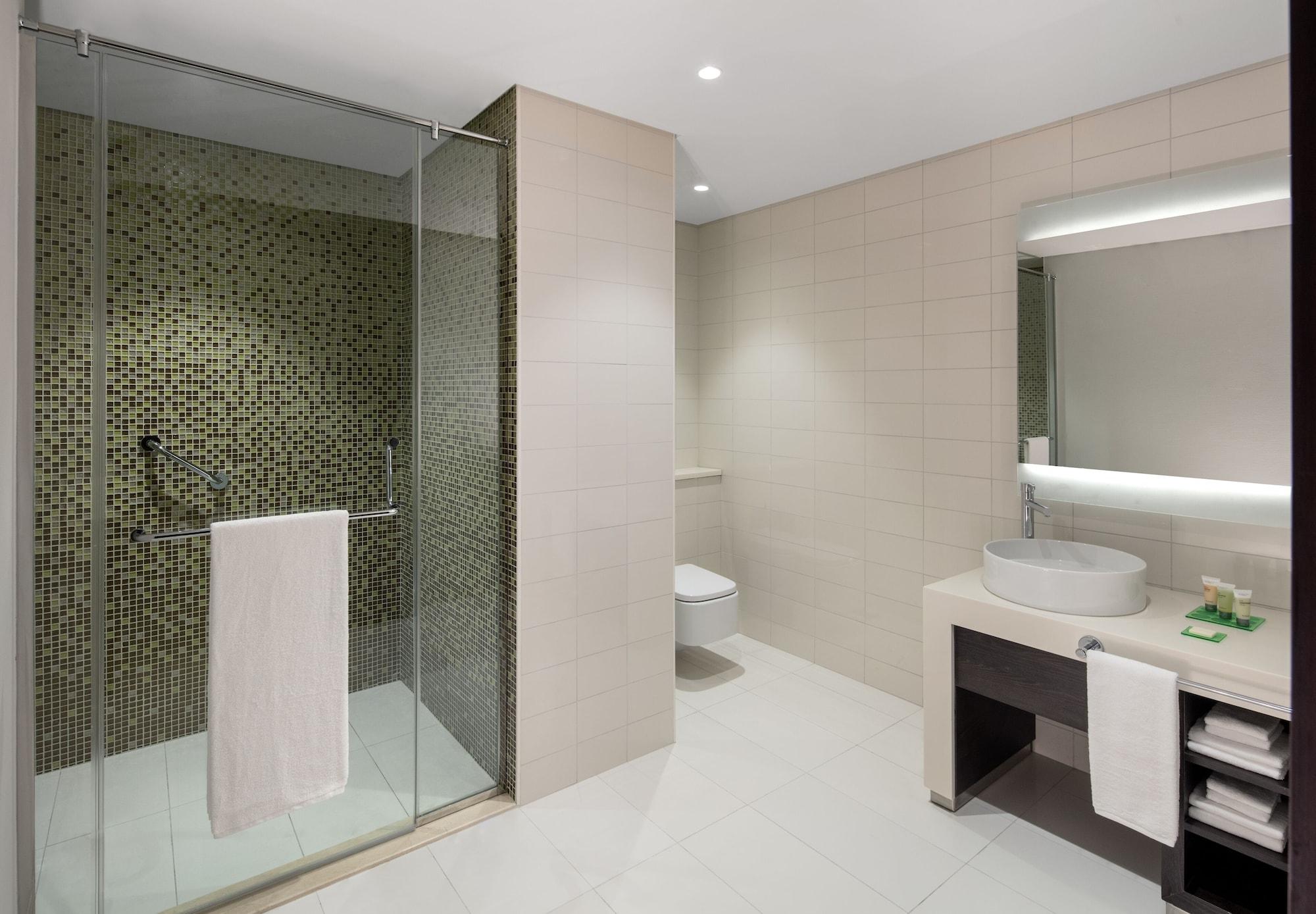 Hyatt Place Wasl District 4* Dubai