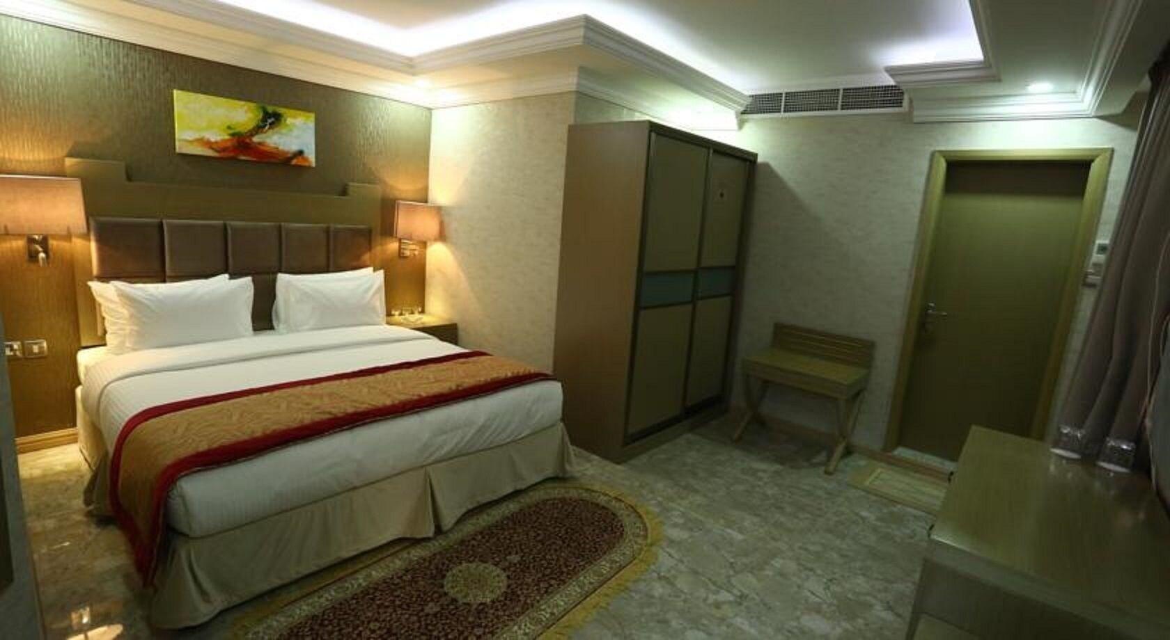 Sun&sands Plaza 3*
