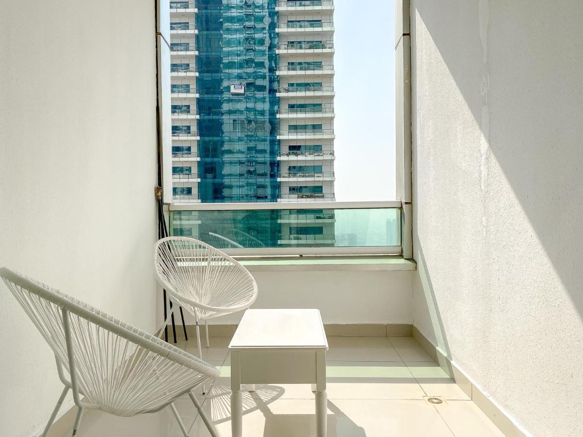 Apartment Stylish & Brand New 1 Bedroom. Marina *