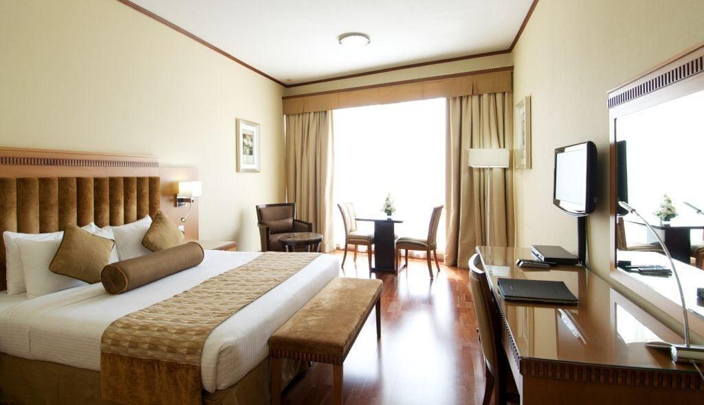 Chelsea Gardens 4*