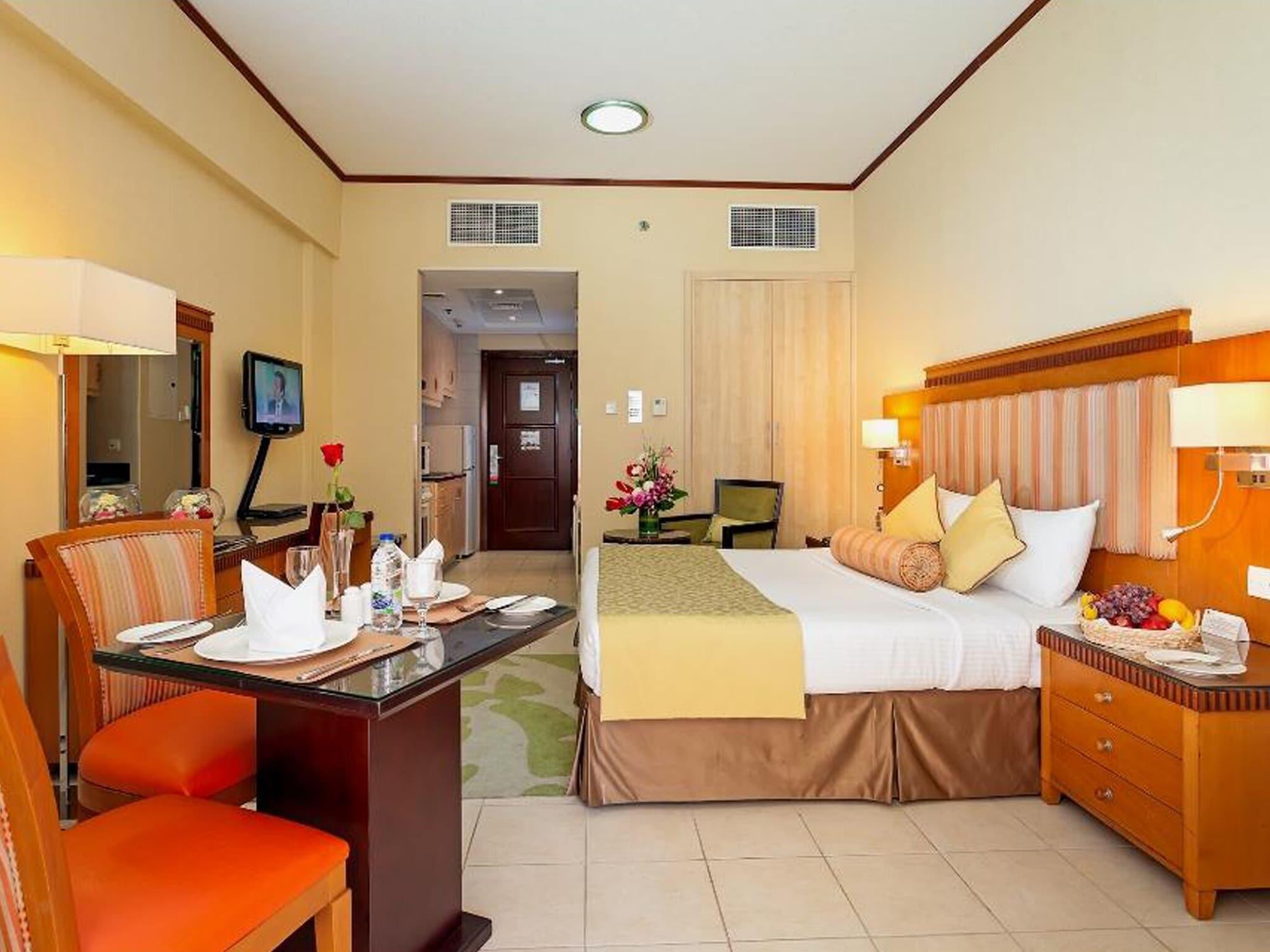 Aparthotel Chelsea Gardens 4*