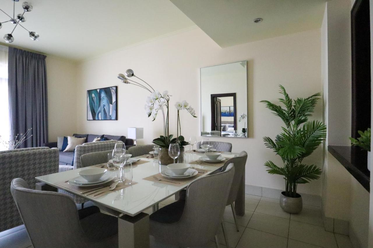Higuests - Charming With Private Balcony Near Mall Apartamento *