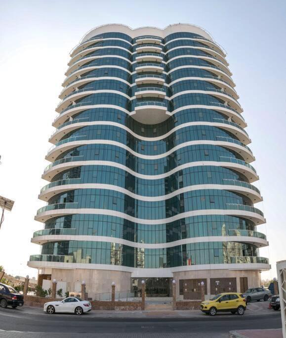 Zenith Smart - Zenith Tower A2 Apartment