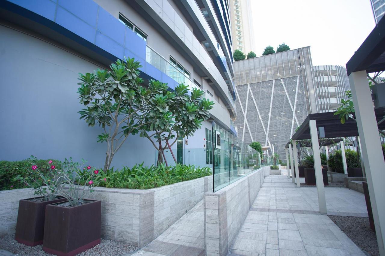 Luxurious - Damac Mall Street Apartamento Dubai