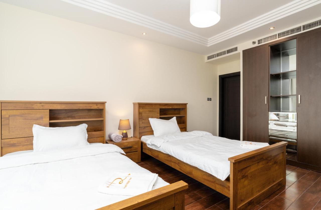 Luxury Penthouse - Al Barsha Apartamento Dubái