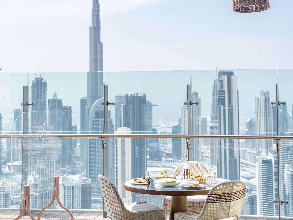 Sls & Residences