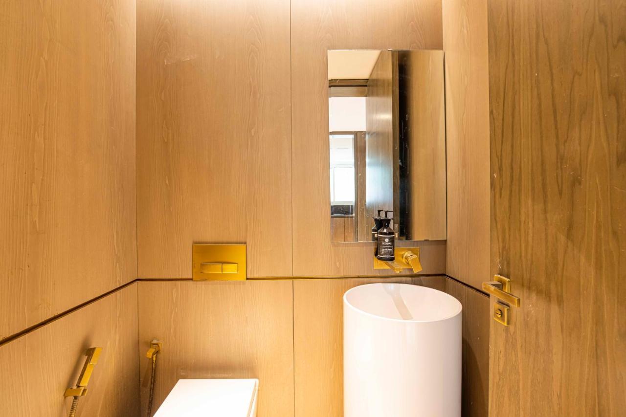 Five Palm Beach Villa- Platinium Apartment