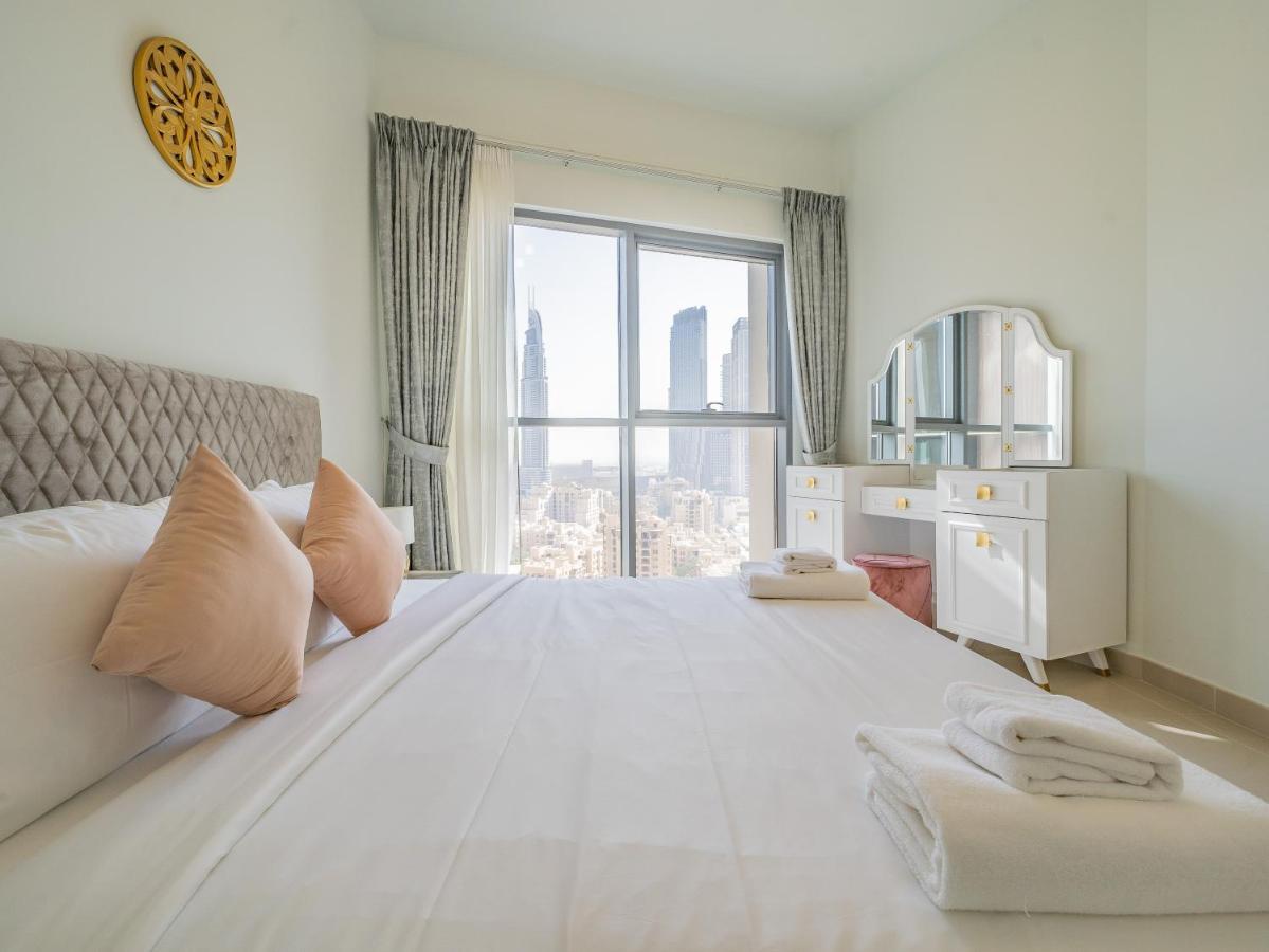 Glamorous Facing Burj Khalifa Apartamento