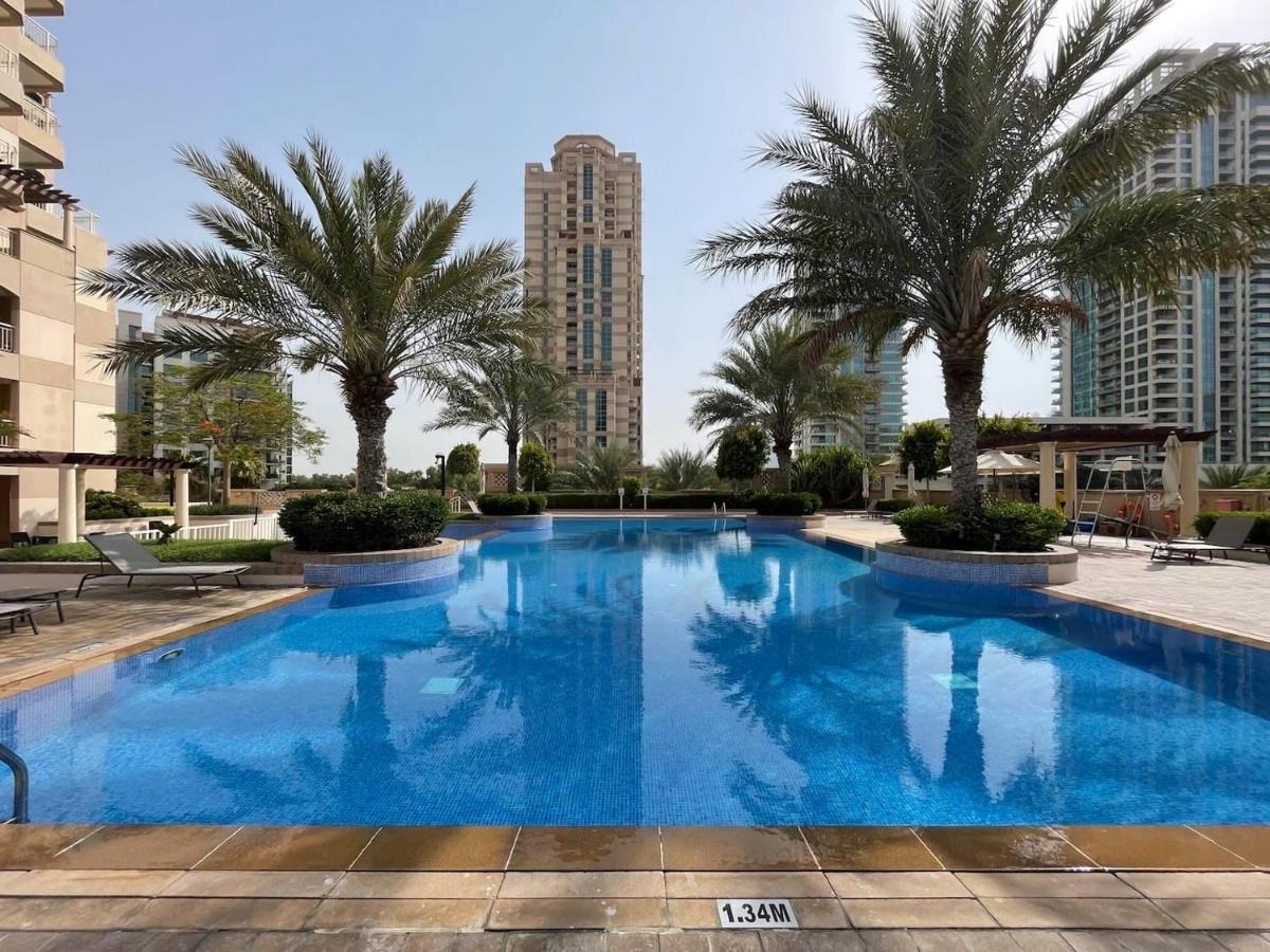 Mosela Tower By Emaar, The Views And Greens Dubái