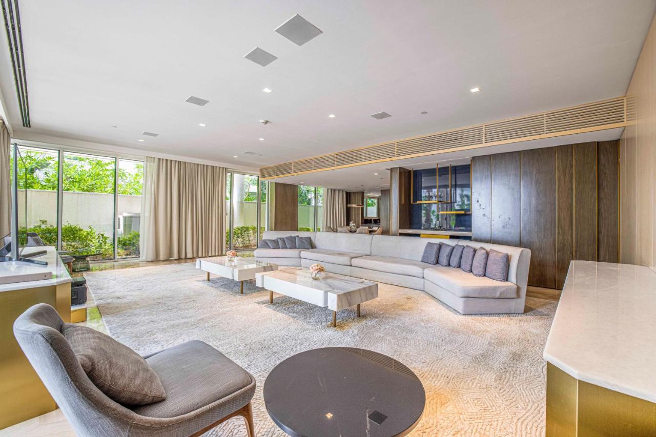Five Palm Beach Villa- Platinium Apartment