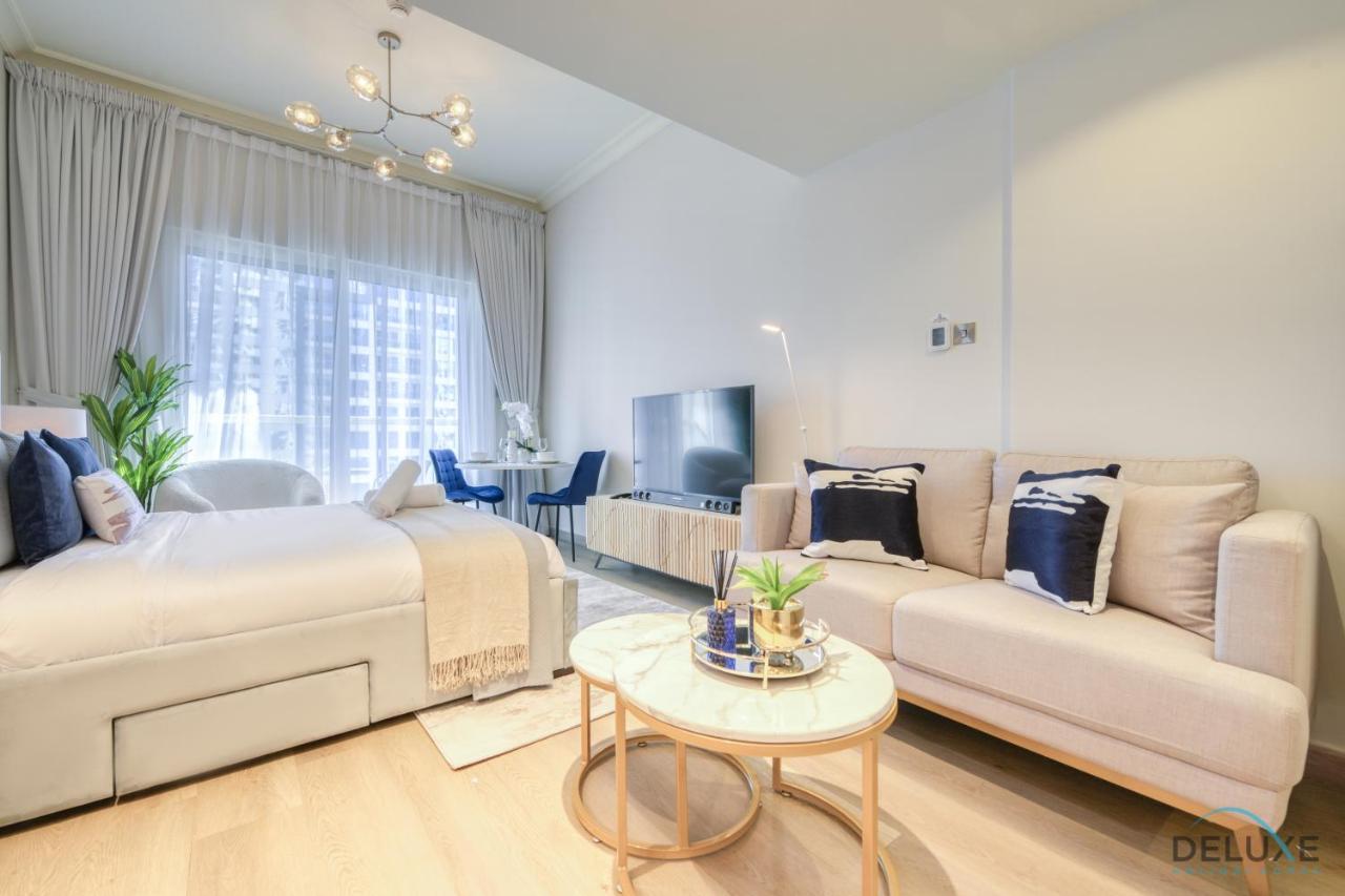 Stunning At Marina Views A Marina By Deluxe Homes *