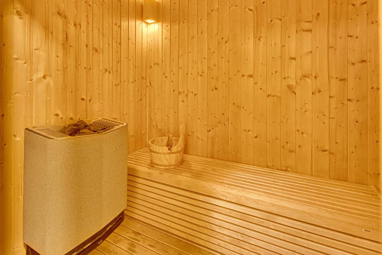 Sparkle Tower, Marina Apartamento *