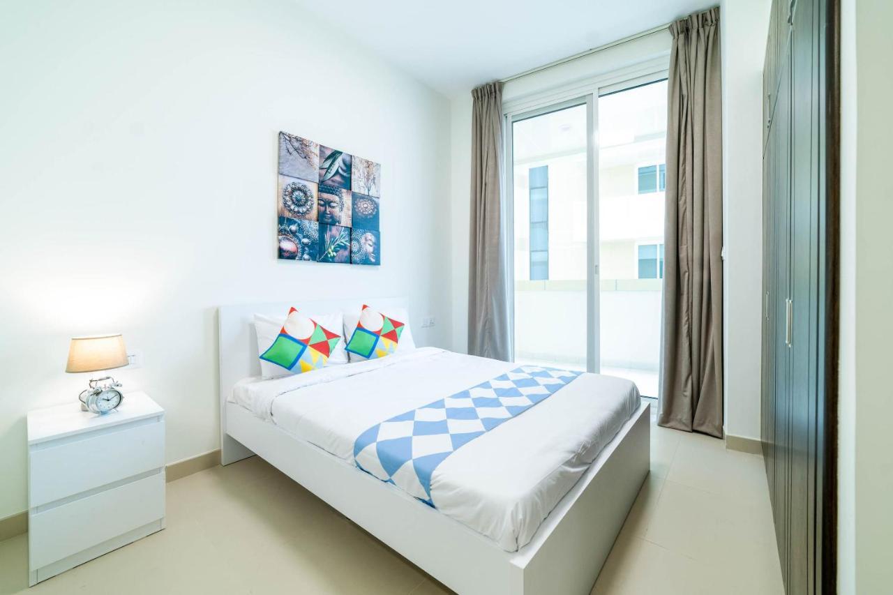 Oyo 558 Najma Tower 2br * Dubai
