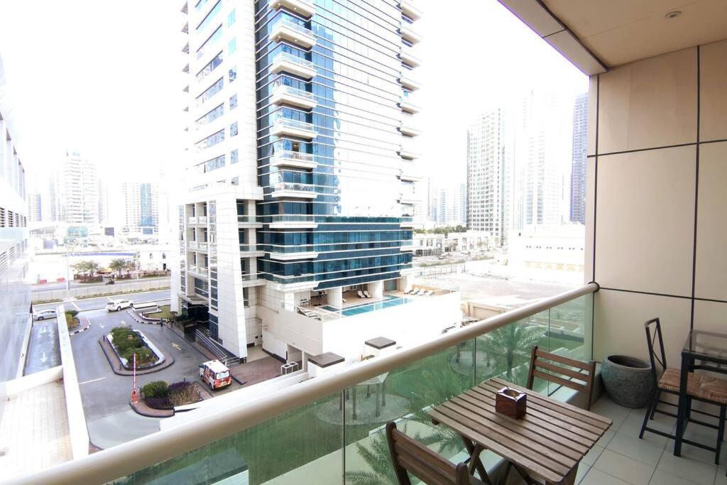 Jbr Studio At Royal Oceanic Tower * Dubai