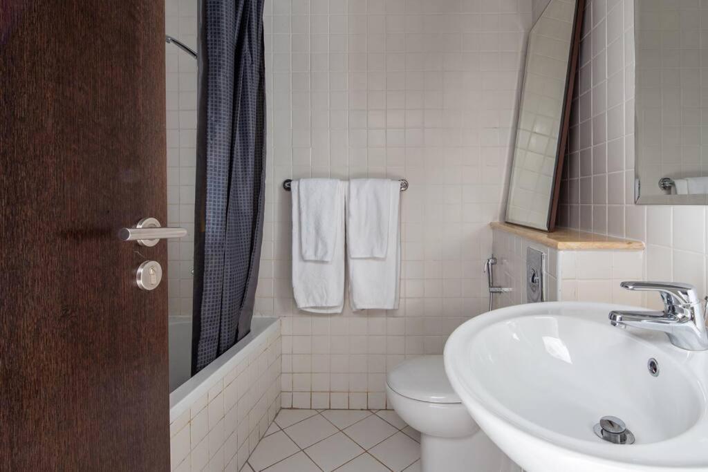 Frank Porter - Marina Quays Apartament *