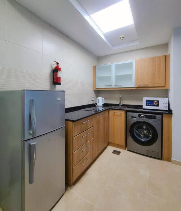 Cozy Studio, Close To The And Metro Station Apartment Dubai