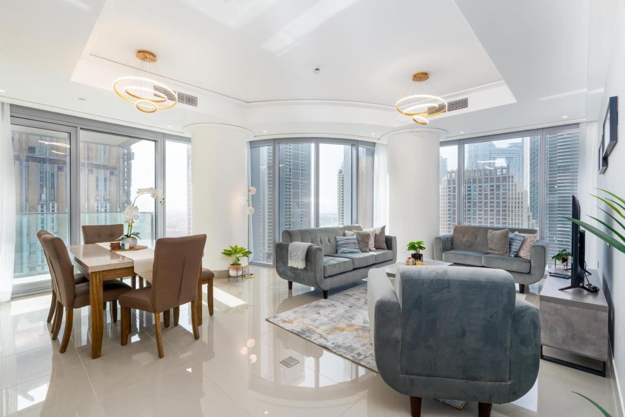 White Sage - Modern And Unique With Fountain Views Apartamento Dubái