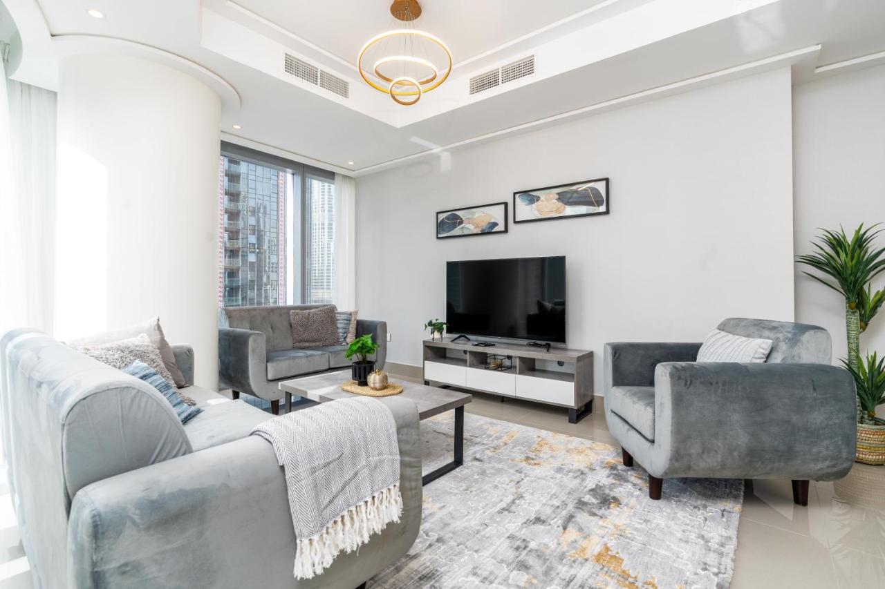 White Sage - Modern And Unique With Fountain Views *