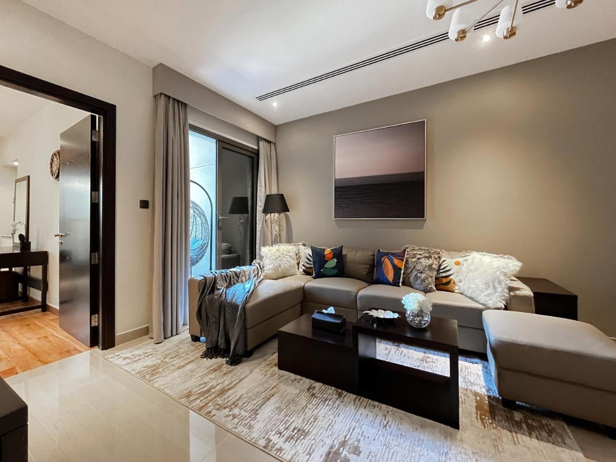 Trophy Elite Elegance With Panaromic Burj Khalifa Views Apartemen *
