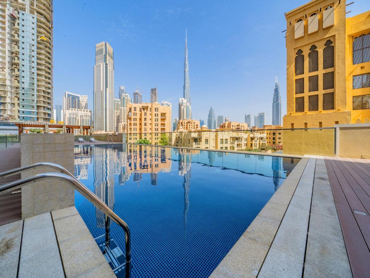 Spacious Art Deco With Burj & Canal Views Apartamento Dubái