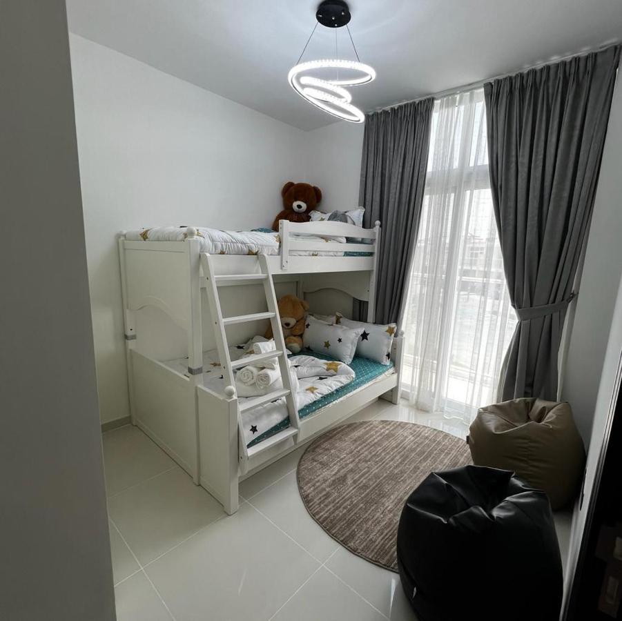 Semesterbostad Amazonia Townhouse Damac Hills 2 By Letstay Dubai