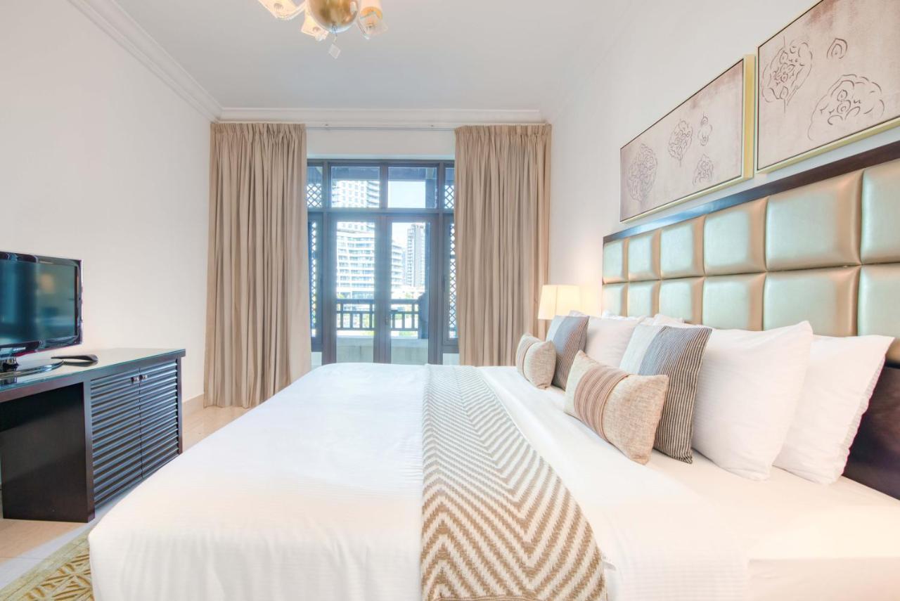 Maison Privee - Opulent Apt Beside Mall W Burj Khalifa Views * Dubái