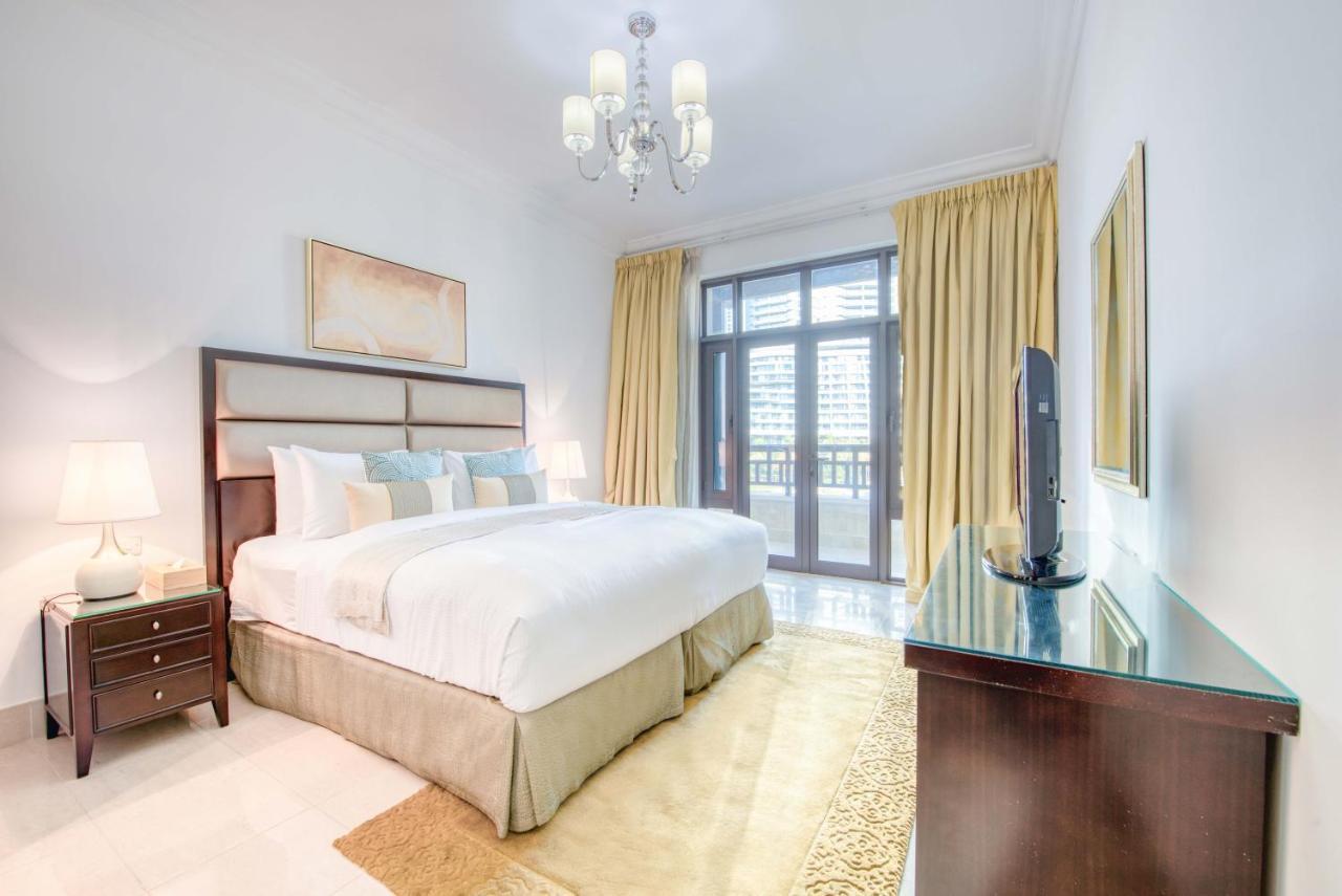 Maison Privee - Opulent Apt Beside Mall W Burj Khalifa Views Appartement Dubai