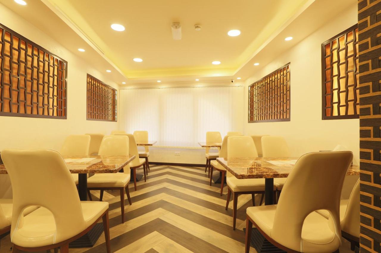 24 Gold Hotel Dubái
