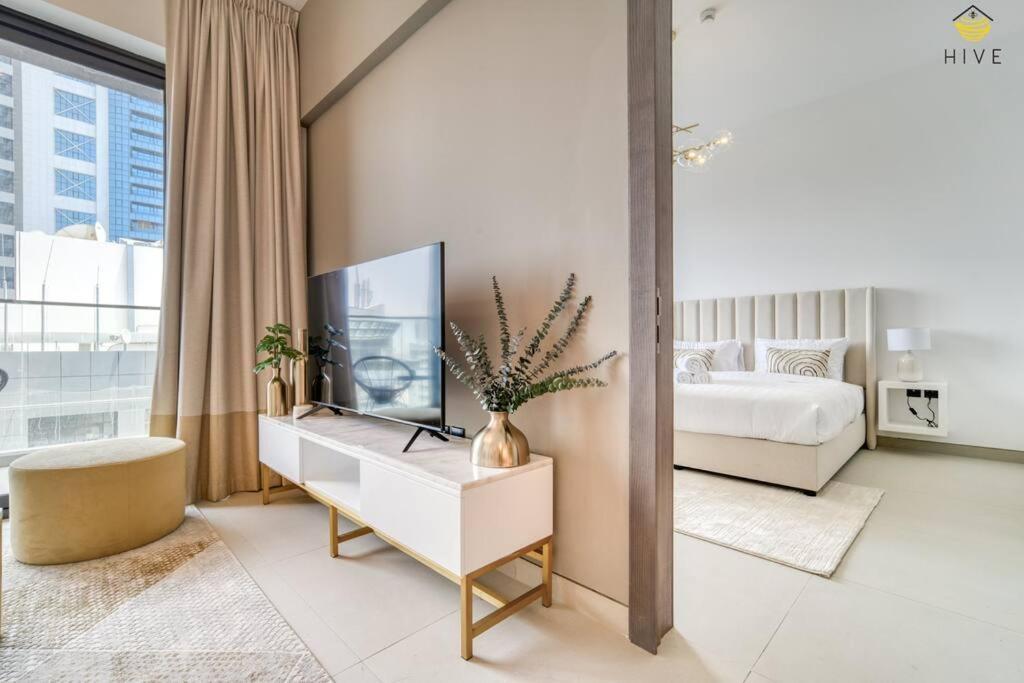 Gorgeous 1 Bedroom In Euro Apartament Dubai