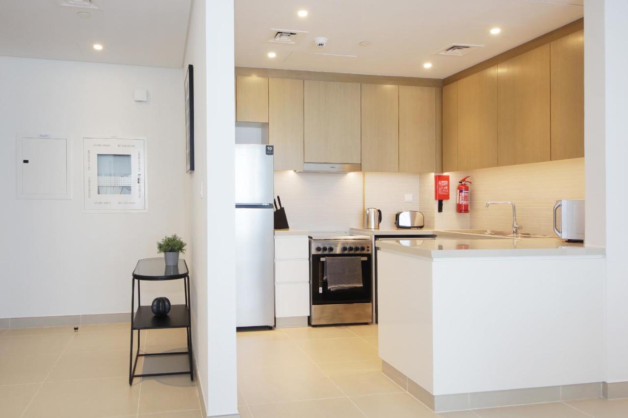 Rh - Breathtaking Sea View, 02br Apartment, High Floor, Marina