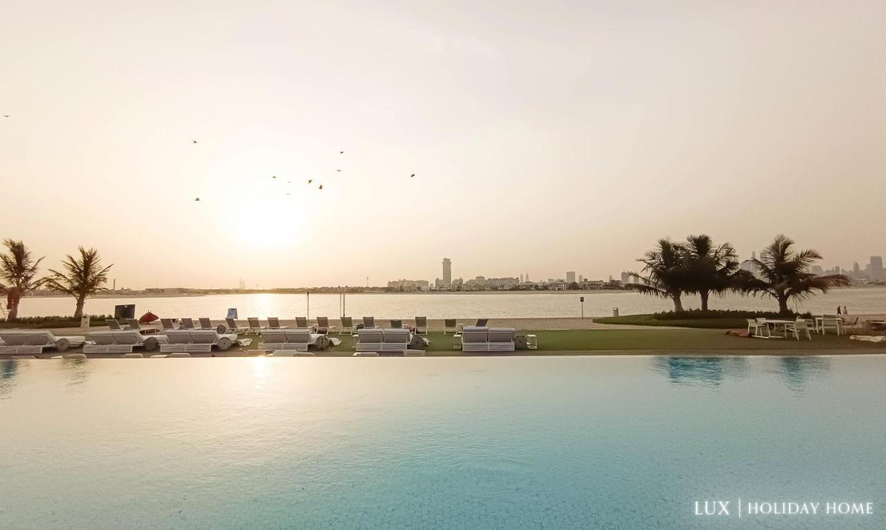 Lux - The Elegant Palm Apartment