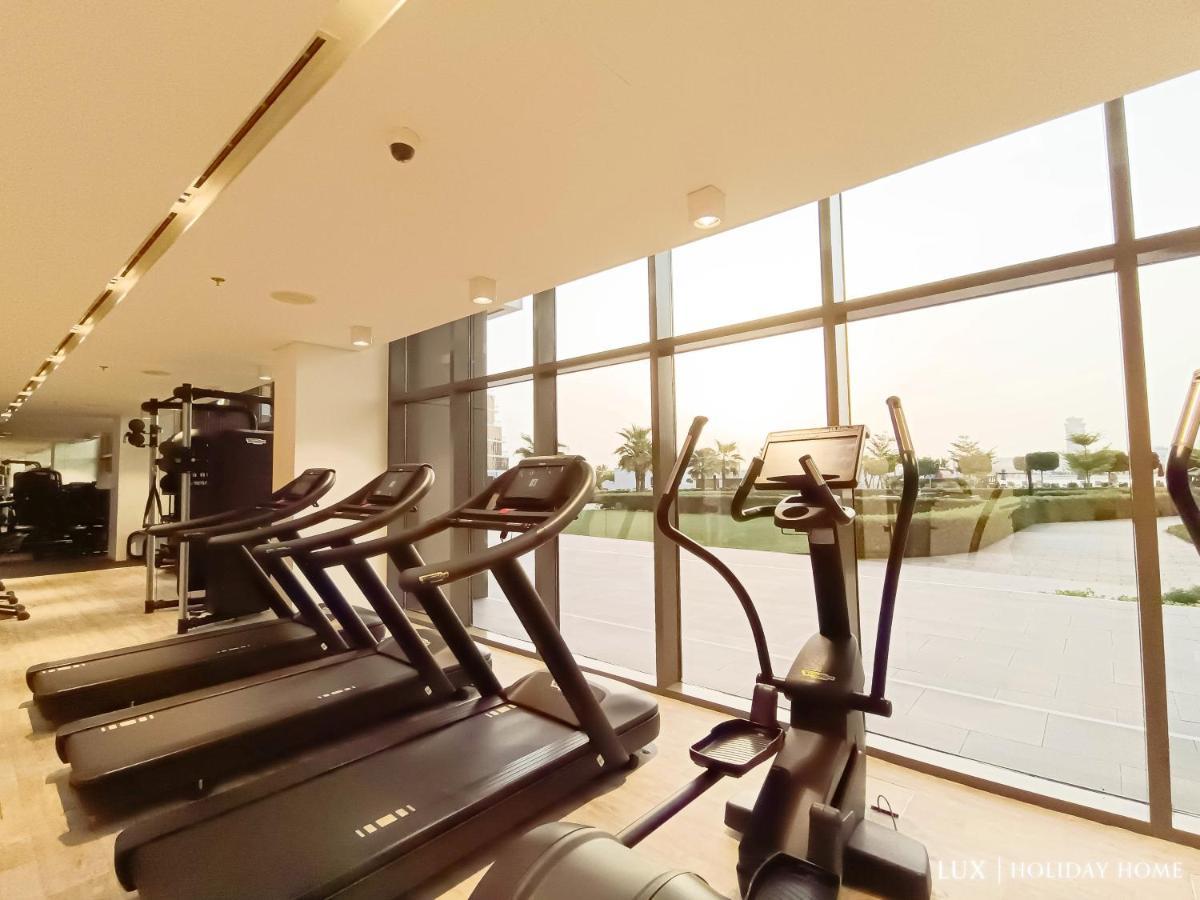 Lux - The Elegant Palm Dubai