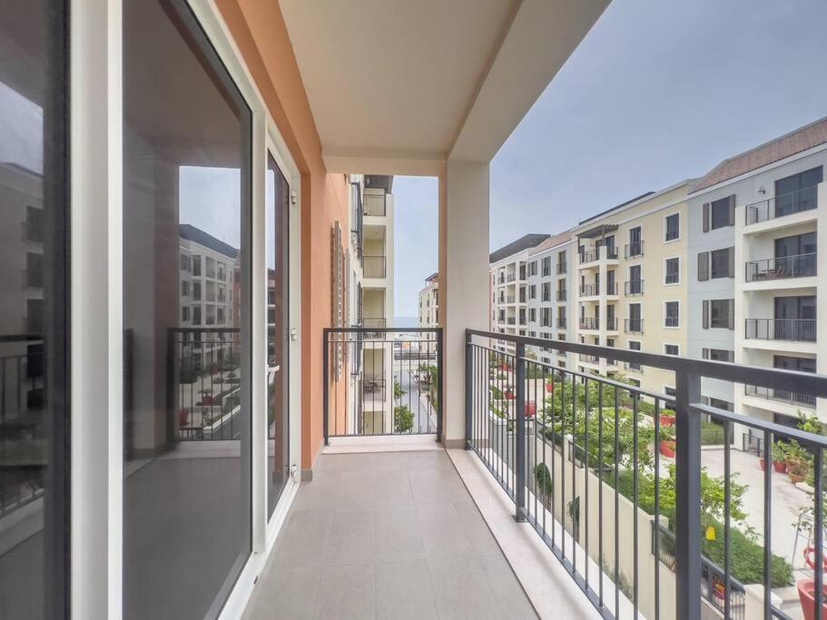 Lovely 2-bedroom Vacation Near Dubái