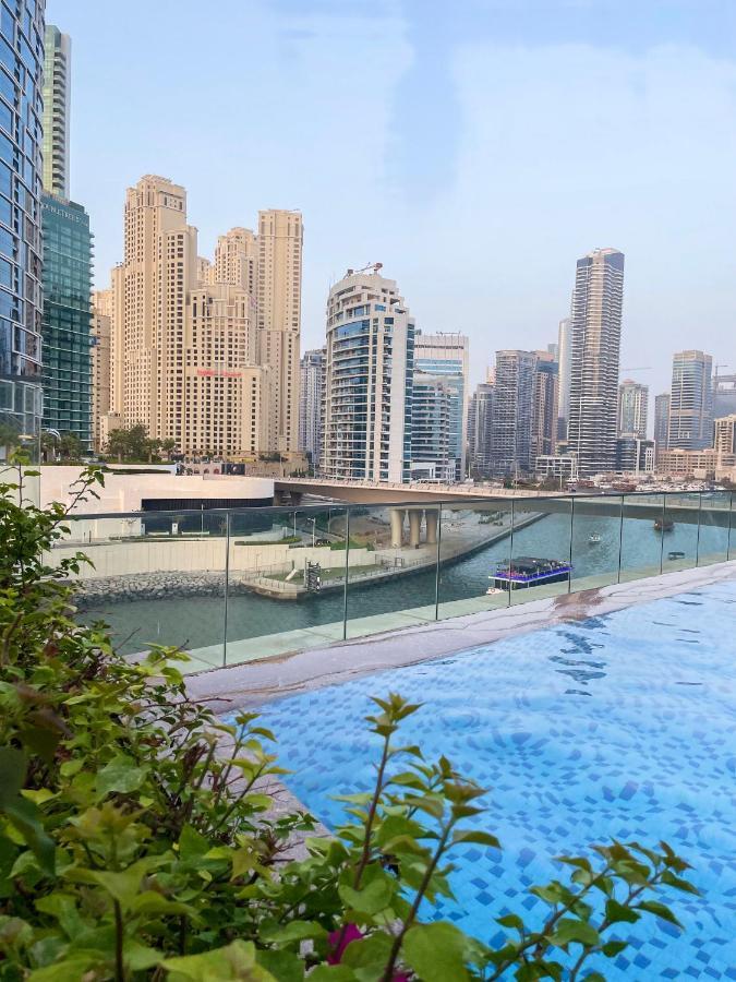 Plush Homes - Panoramic Beach View Chic 2 Bedroom In Marina Lejlighed