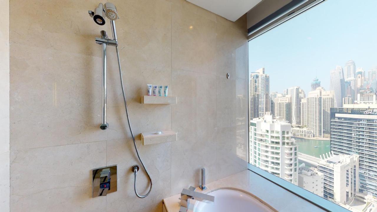Key View - Emaar Residences, Marina Mall Dubai