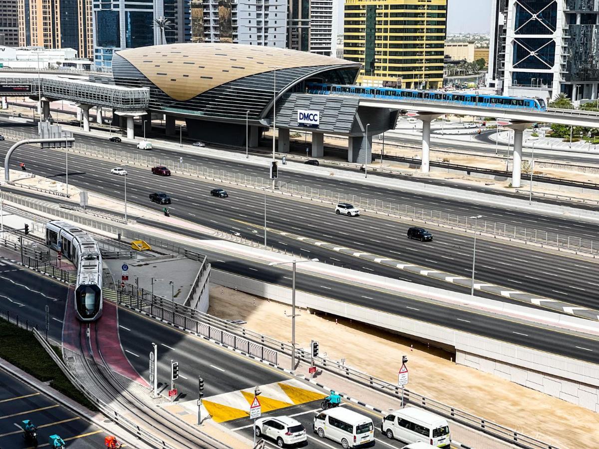Luxury Close To Jbr Beach&yacht Club&metro-available Airport Shuttle Apartamento Dubai