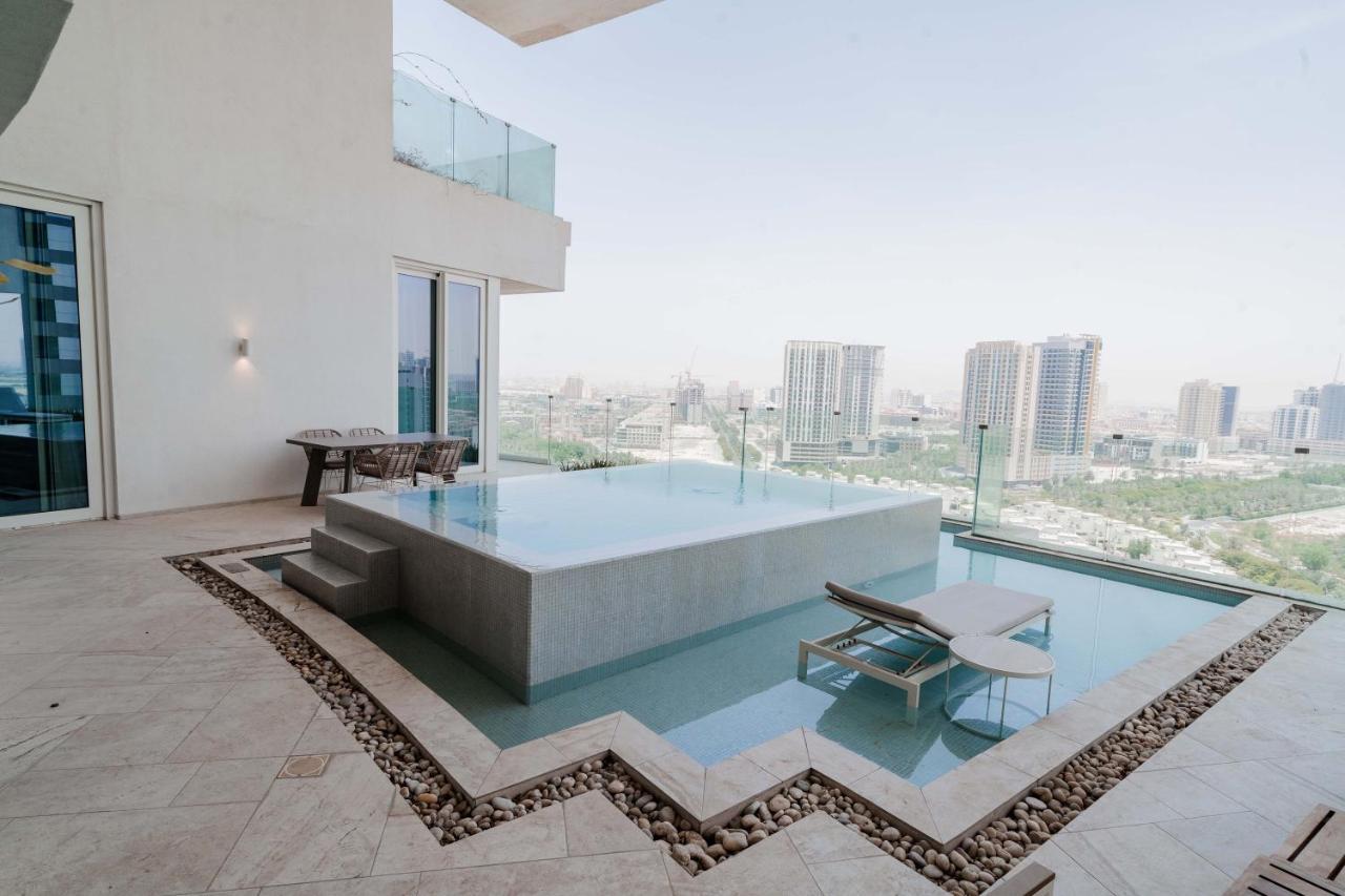 Five Sky In Jvc With Private Pool Apartamento Dubai