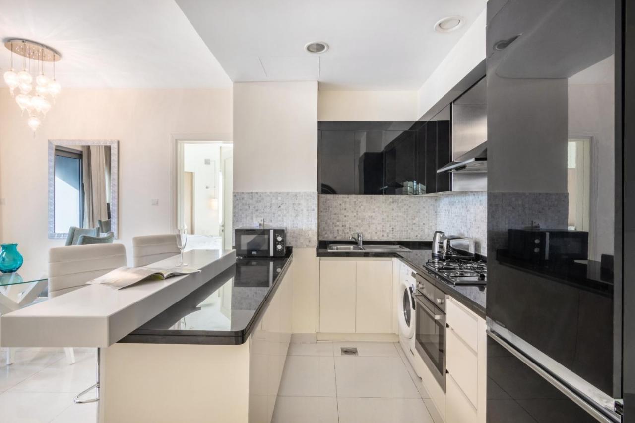 Baytik - Amazing 1 Bedroom Damac Mall Street, Downtown *