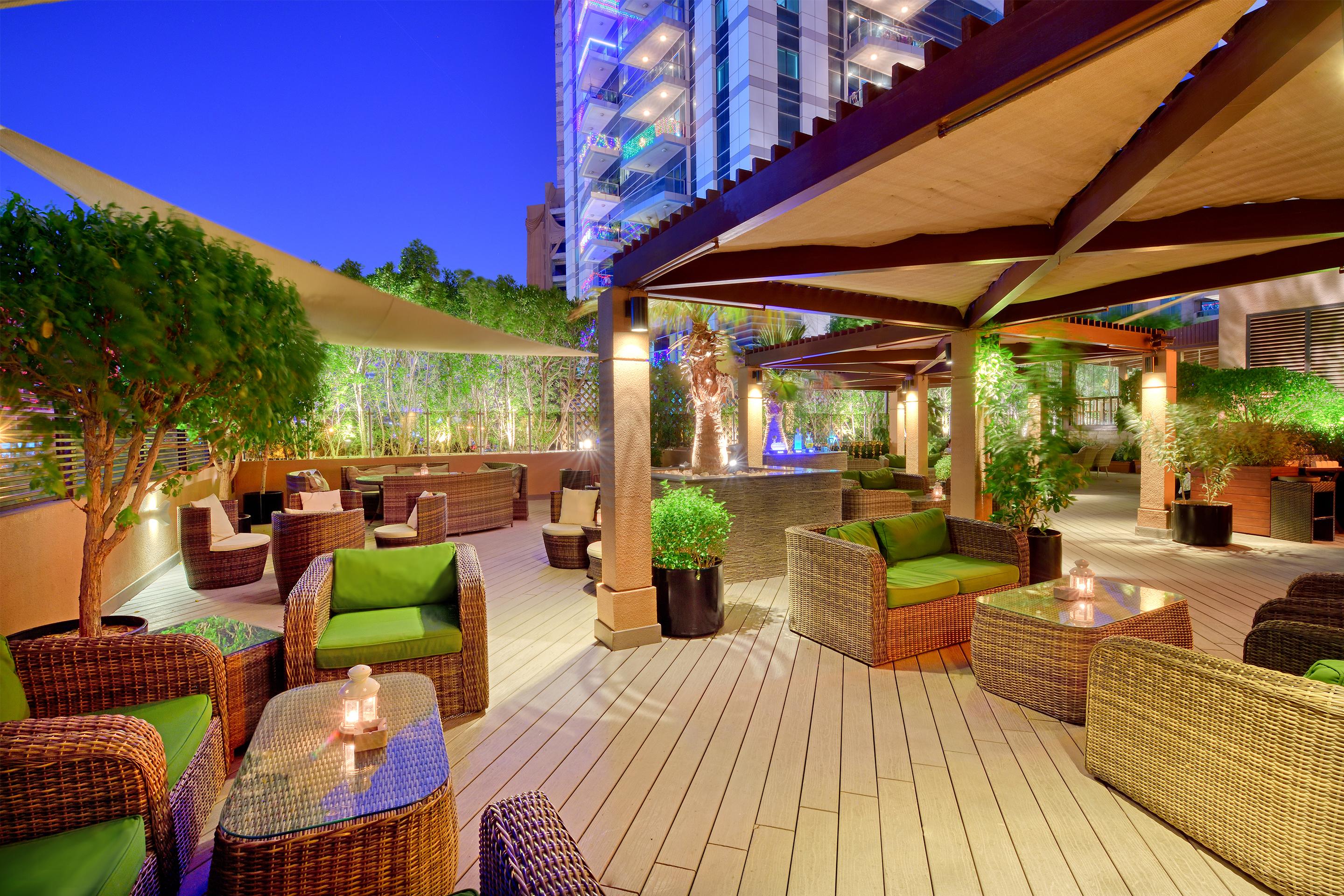 Hotell Majestic City Retreat