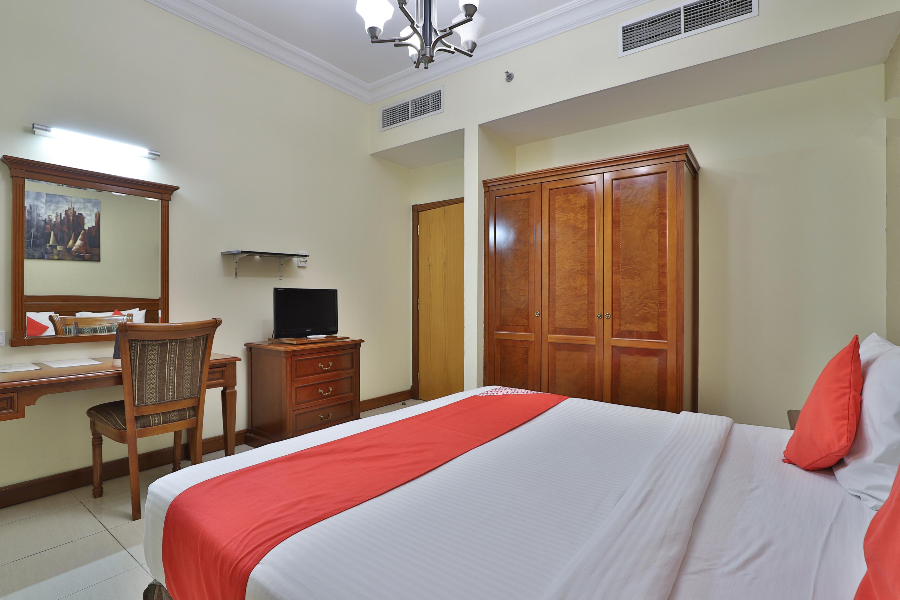 Aparthotel Moon Valley 3*