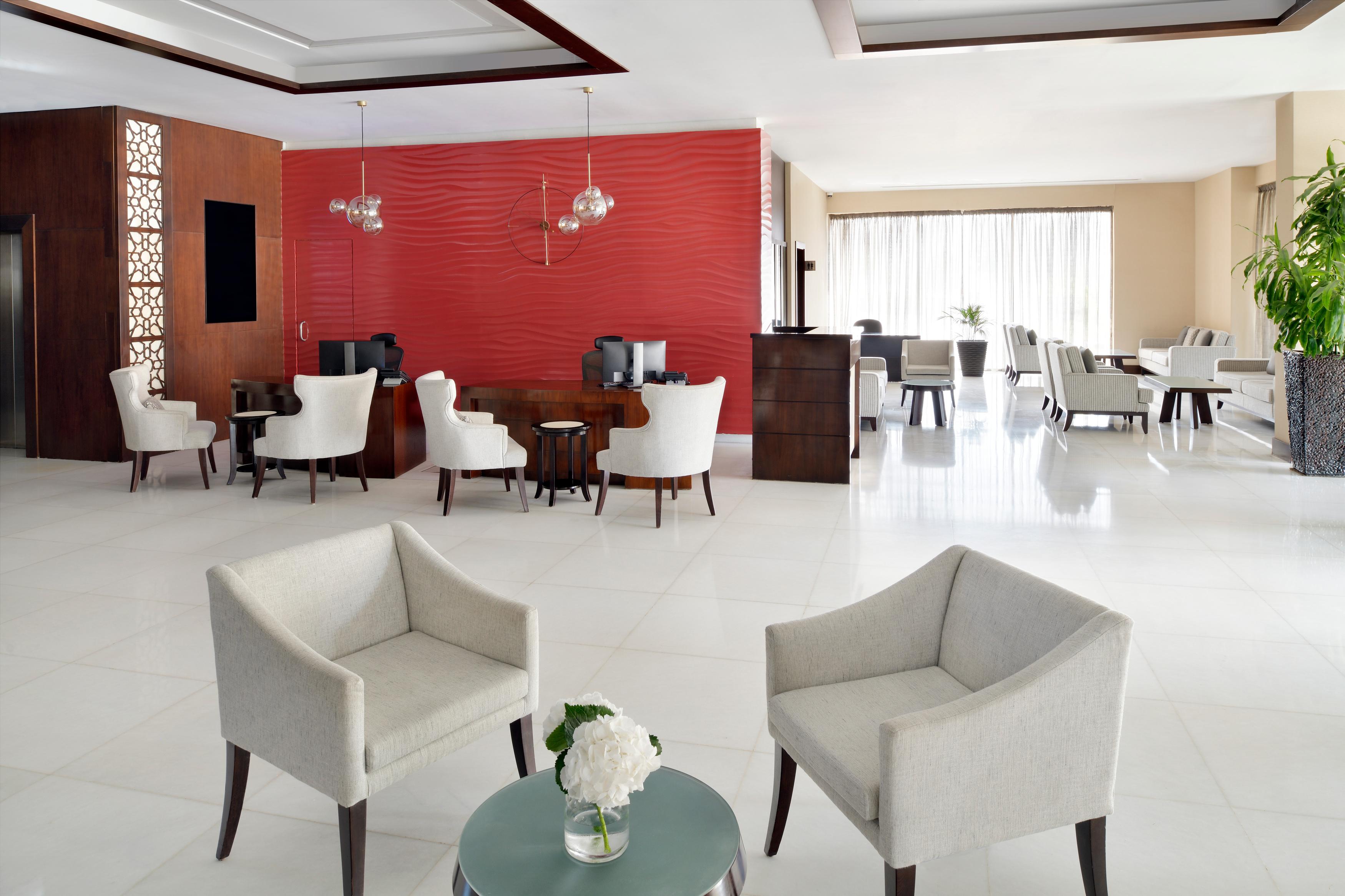 Mövenpick Al Mamzar Aparthotel