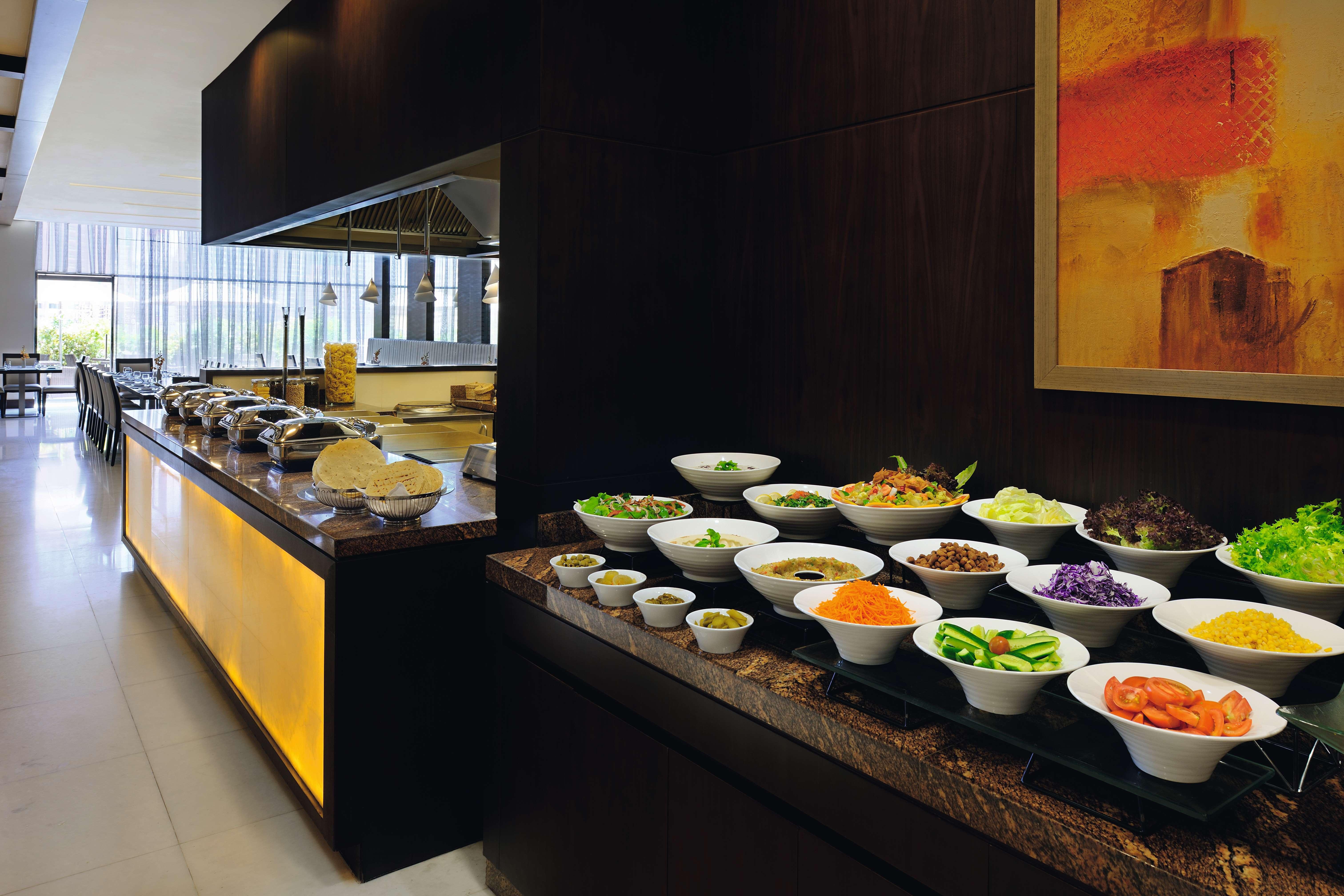 Mövenpick Al Mamzar 5* Dubai