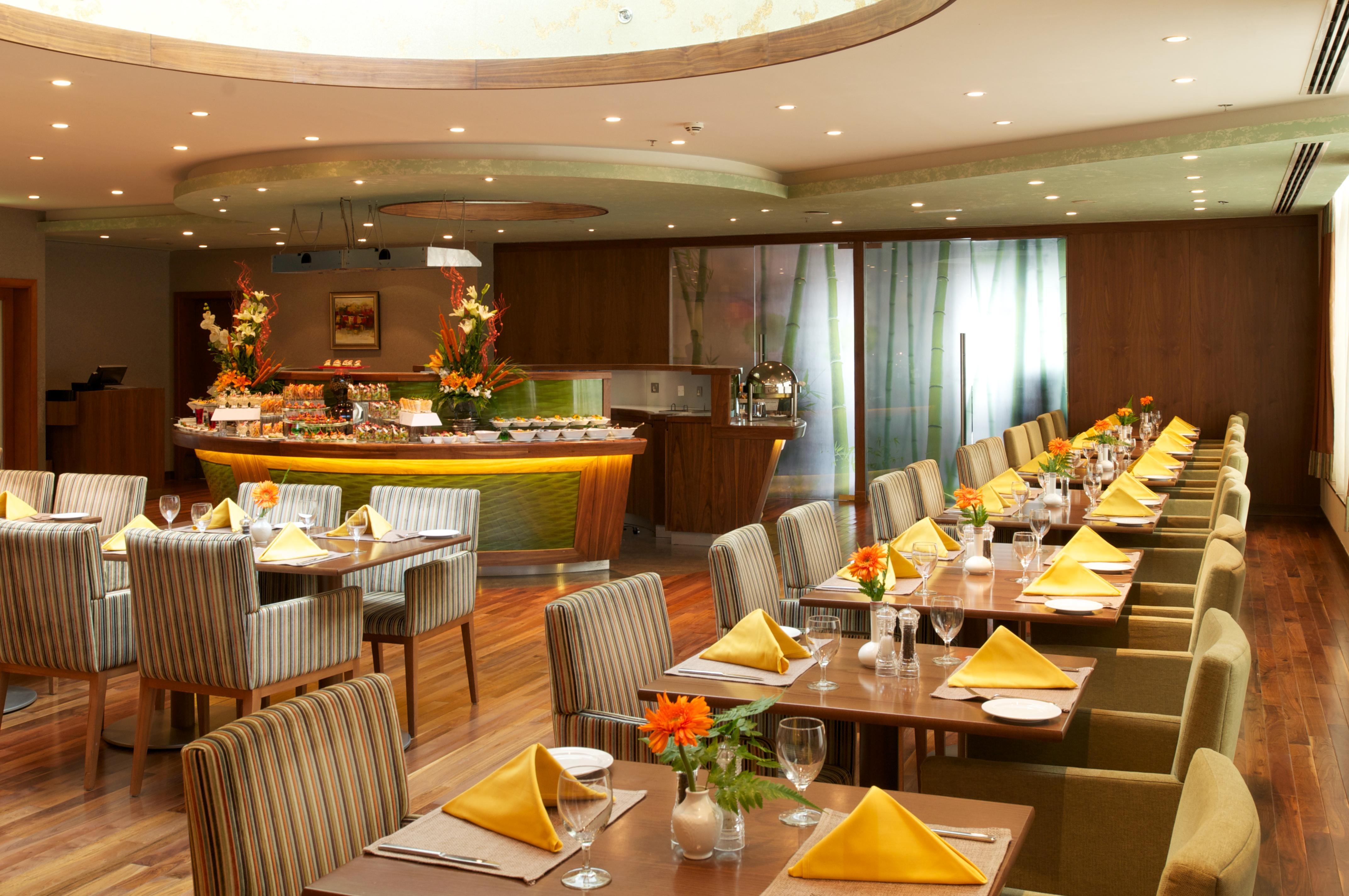 Hotel Montreal Barsha 4*