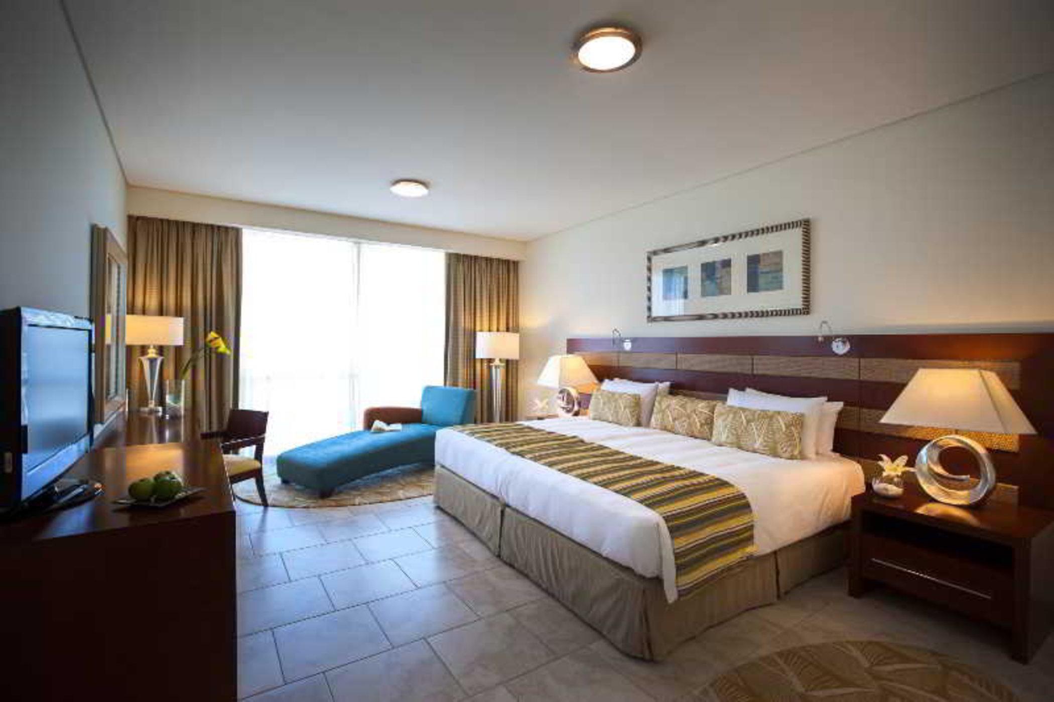 Blue Tower The Walk Jbr 4*