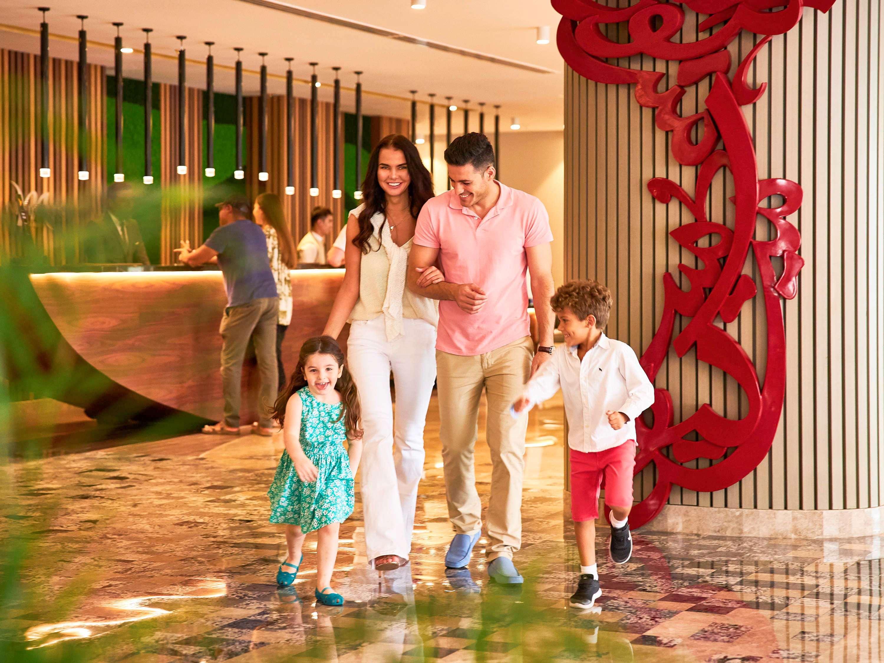 Mercure Barsha Heights Apart-hotel 4*