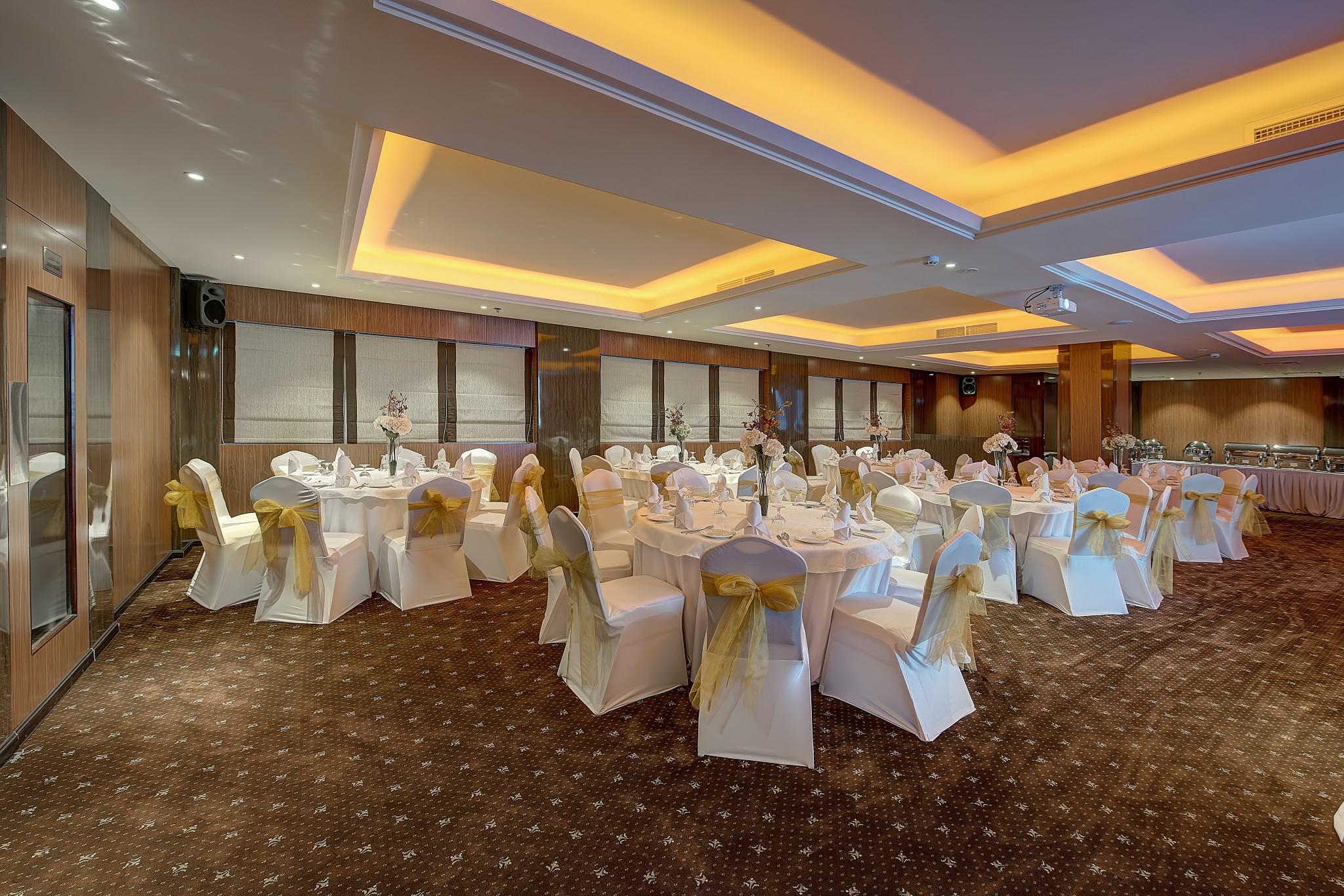 Omega Hotel Dubai