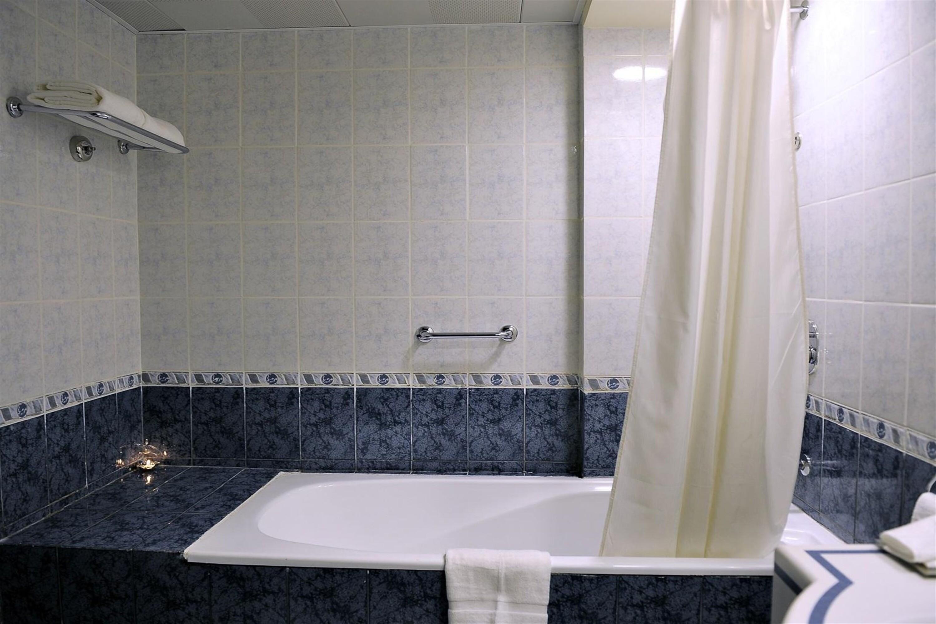 Signature Deira Hotell Dubai
